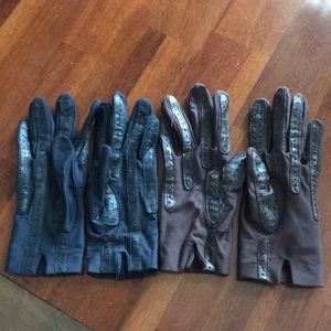 Isotoner gloves, brown pr/black pr. One size. Great condition. Not lined